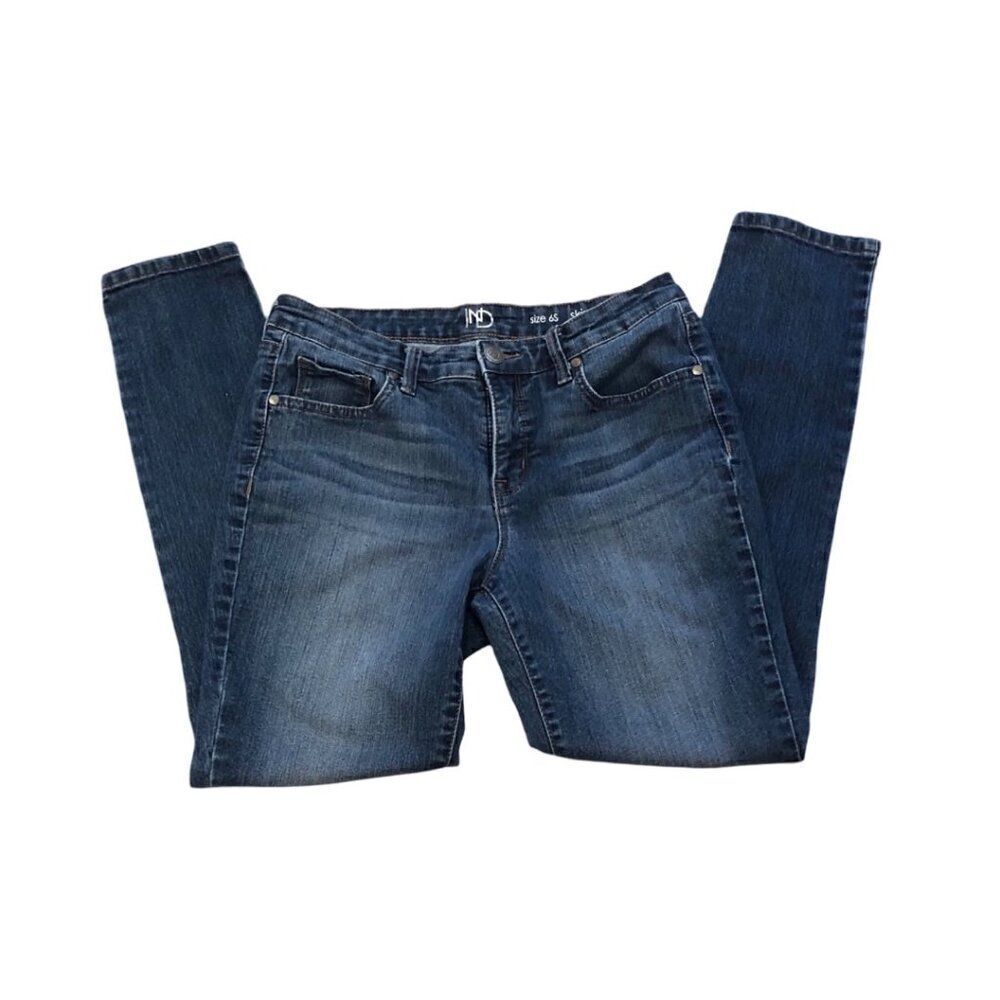 Women's New Directions Skinny Jeans